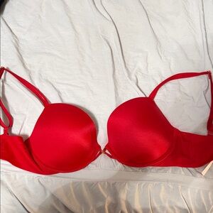 Victoria's Secret Vibrant Red Bra
